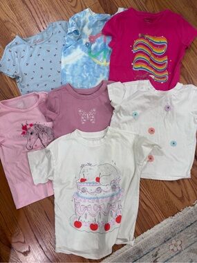 Girls' Graphic Tee Shirts Bundle Sz 6-7